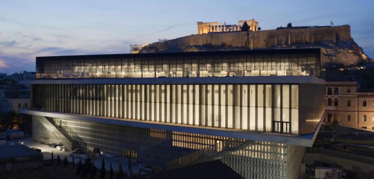 Athens Gateaway Next To Kallimarmaro And Acropolis Exterior photo
